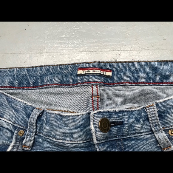 Tommy Hilfiger embroidered boyfriend jeans - Picture 5 of 12